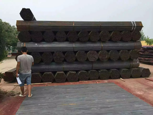 定尺無(wú)縫鋼管聊城無(wú)縫鋼管廠為客戶(hù)量身定制